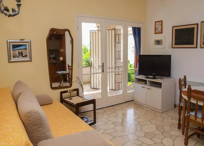 Lejlighed Beachfront With Big Terrace And Garden