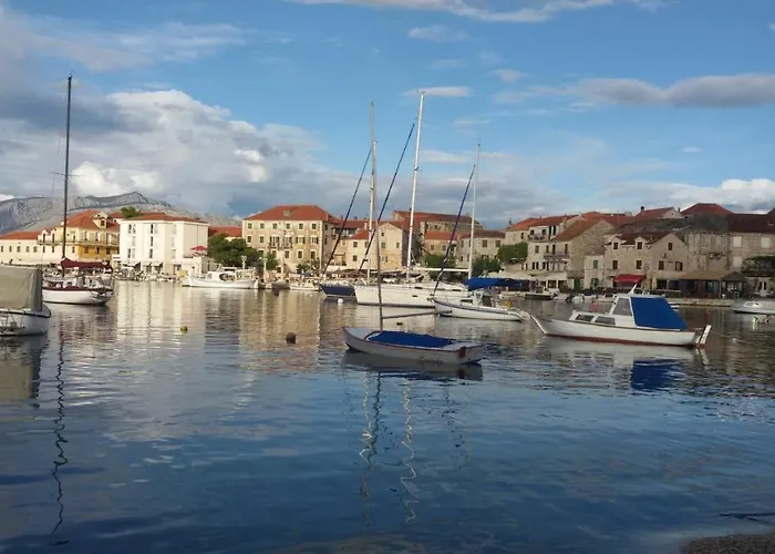 Beachfront With Big Terrace And Garden Lejlighed *